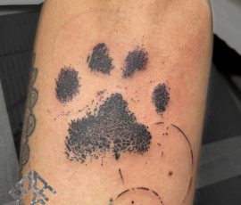 paw print tattoo