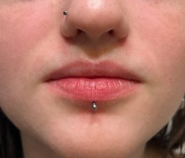 Labret piercing